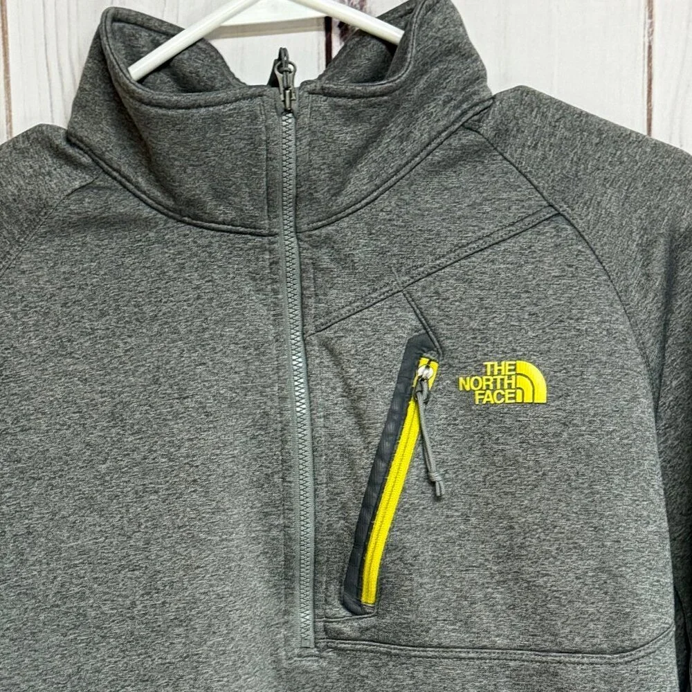 The North Face Men’s L Canyonlands 1/2 Zip Fleece Pullover Gray‎